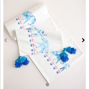 Chico’s Elephant-print Table Runner